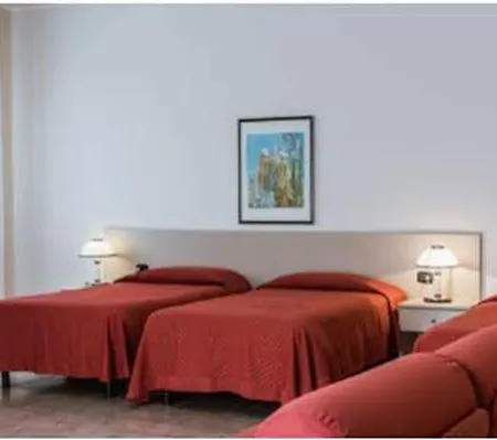 Hotell Rondo' 3*