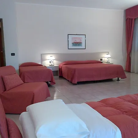 Hotel Rondo' 3*